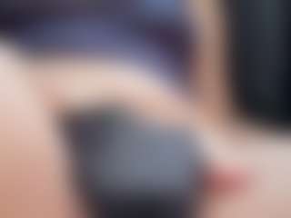 Piper's Live Sex Cam Show