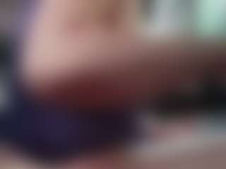 Piper's Live Sex Cam Show