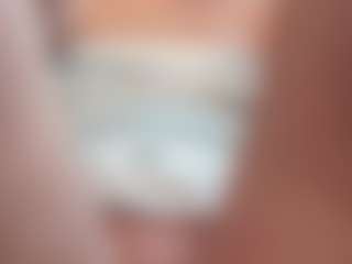 Piper's Live Sex Cam Show
