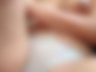 Piper's Live Sex Cam Show