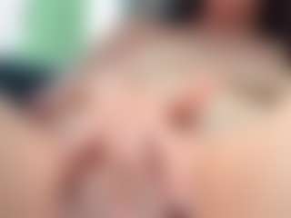 Piper's Live Sex Cam Show