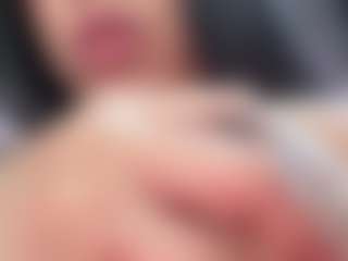 Piper's Live Sex Cam Show