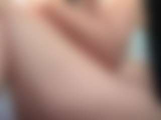 Piper's Live Sex Cam Show