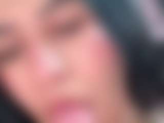 Piper's Live Sex Cam Show
