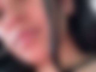 Piper's Live Sex Cam Show