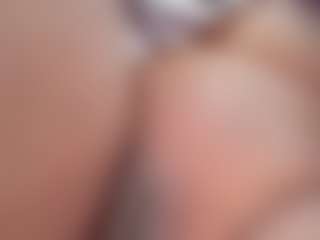 Piper's Live Sex Cam Show