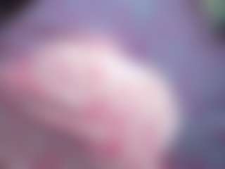 Live cam show with Piper - Tongue on sexylive.show