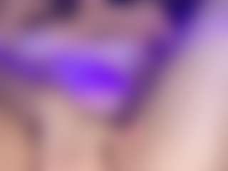 Piper's Live Sex Cam Show