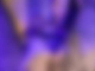 Piper's Live Sex Cam Show