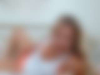 Laura Bentley's Live Sex Cam Show