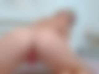 Laura Bentley's Live Sex Cam Show