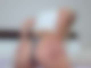 Laura Bentley's Live Sex Cam Show