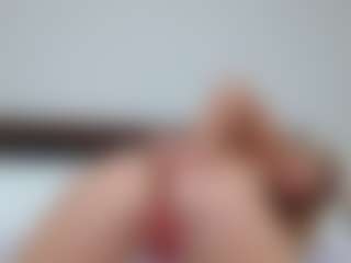 Laura Bentley's Live Sex Cam Show