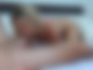 Laura Bentley's Live Sex Cam Show