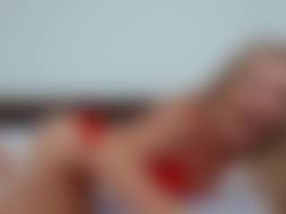 Laura Bentley's Live Sex Cam Show