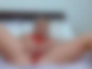 Laura Bentley's Live Sex Cam Show