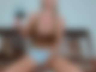 Laura Bentley's Live Sex Cam Show