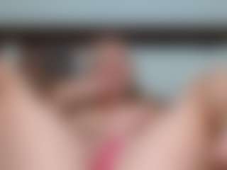 Laura Bentley's Live Sex Cam Show