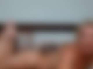 Laura Bentley's Live Sex Cam Show