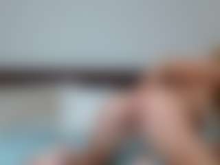 Laura Bentley's Live Sex Cam Show