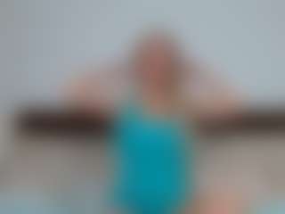 Laura Bentley's Live Sex Cam Show