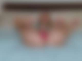 Laura Bentley's Live Sex Cam Show