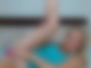 Laura Bentley's Live Sex Cam Show