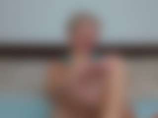 Laura Bentley's Live Sex Cam Show