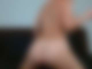 Laura Bentley's Live Sex Cam Show