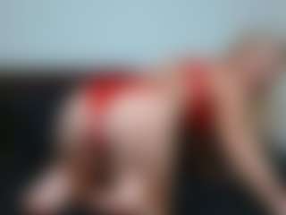 Laura Bentley's Live Sex Cam Show