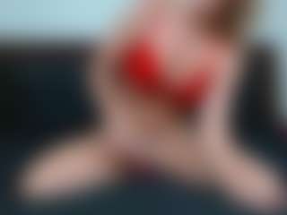 Laura Bentley's Live Sex Cam Show
