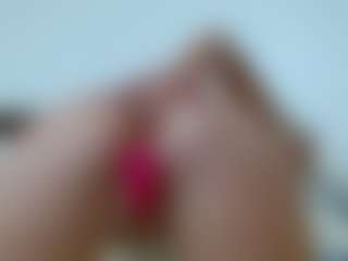 Laura Bentley's Live Sex Cam Show