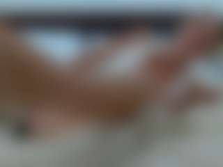 Laura Bentley's Live Sex Cam Show