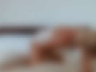 Laura Bentley's Live Sex Cam Show