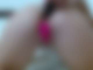 Laura Bentley's Live Sex Cam Show