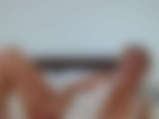 Laura Bentley's Live Sex Cam Show