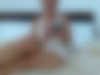 Laura Bentley's Live Sex Cam Show