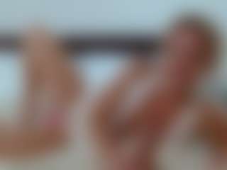 Laura Bentley's Live Sex Cam Show