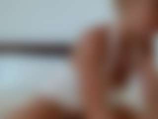 Laura Bentley's Live Sex Cam Show