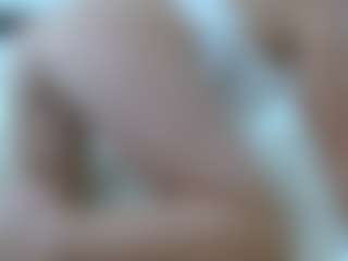 Laura Bentley's Live Sex Cam Show