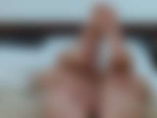 Laura Bentley's Live Sex Cam Show