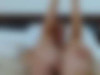 Laura Bentley's Live Sex Cam Show
