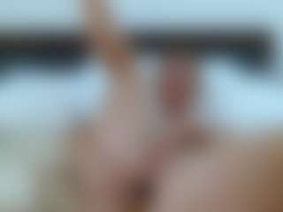 Laura Bentley's Live Sex Cam Show