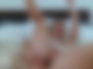 Laura Bentley's Live Sex Cam Show