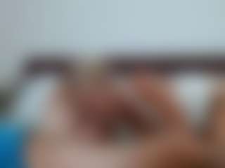 Laura Bentley's Live Sex Cam Show