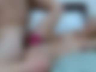 Laura Bentley's Live Sex Cam Show