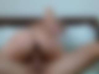 Laura Bentley's Live Sex Cam Show