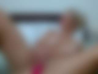 Laura Bentley's Live Sex Cam Show