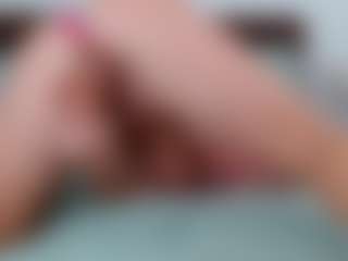 Laura Bentley's Live Sex Cam Show