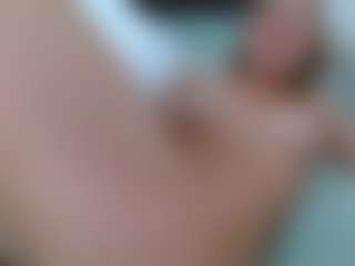 Laura Bentley's Live Sex Cam Show